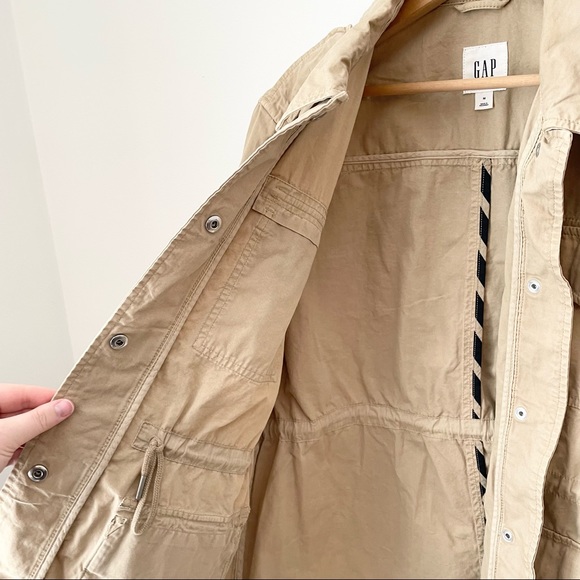 Tan Utility Jacket // GAP - Picture 5 of 8
